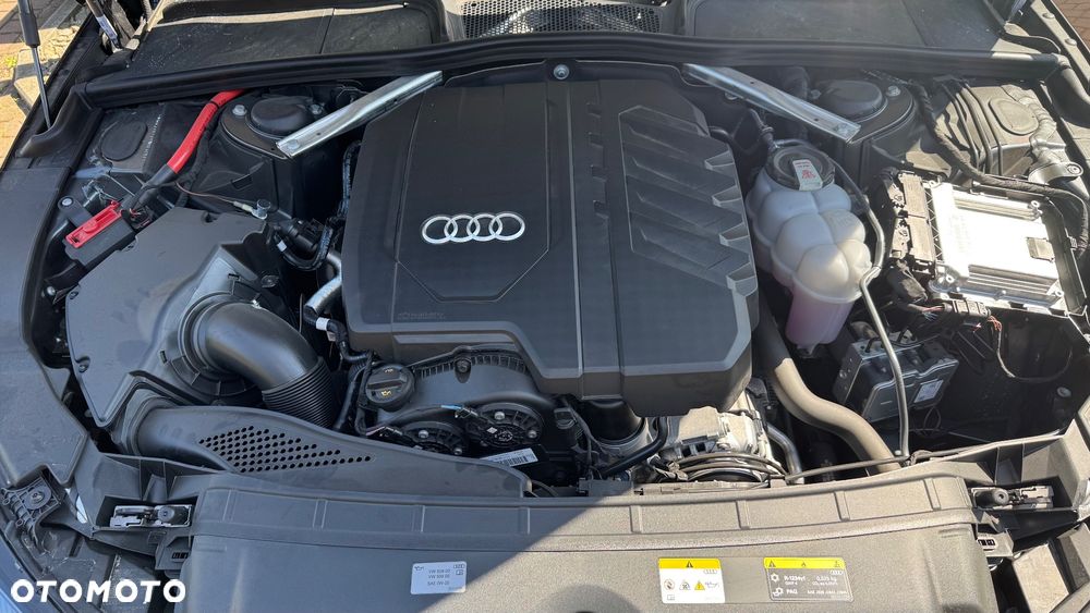 Audi A4 Limousine 35 TFSI mHEV S Line S tronic - 9