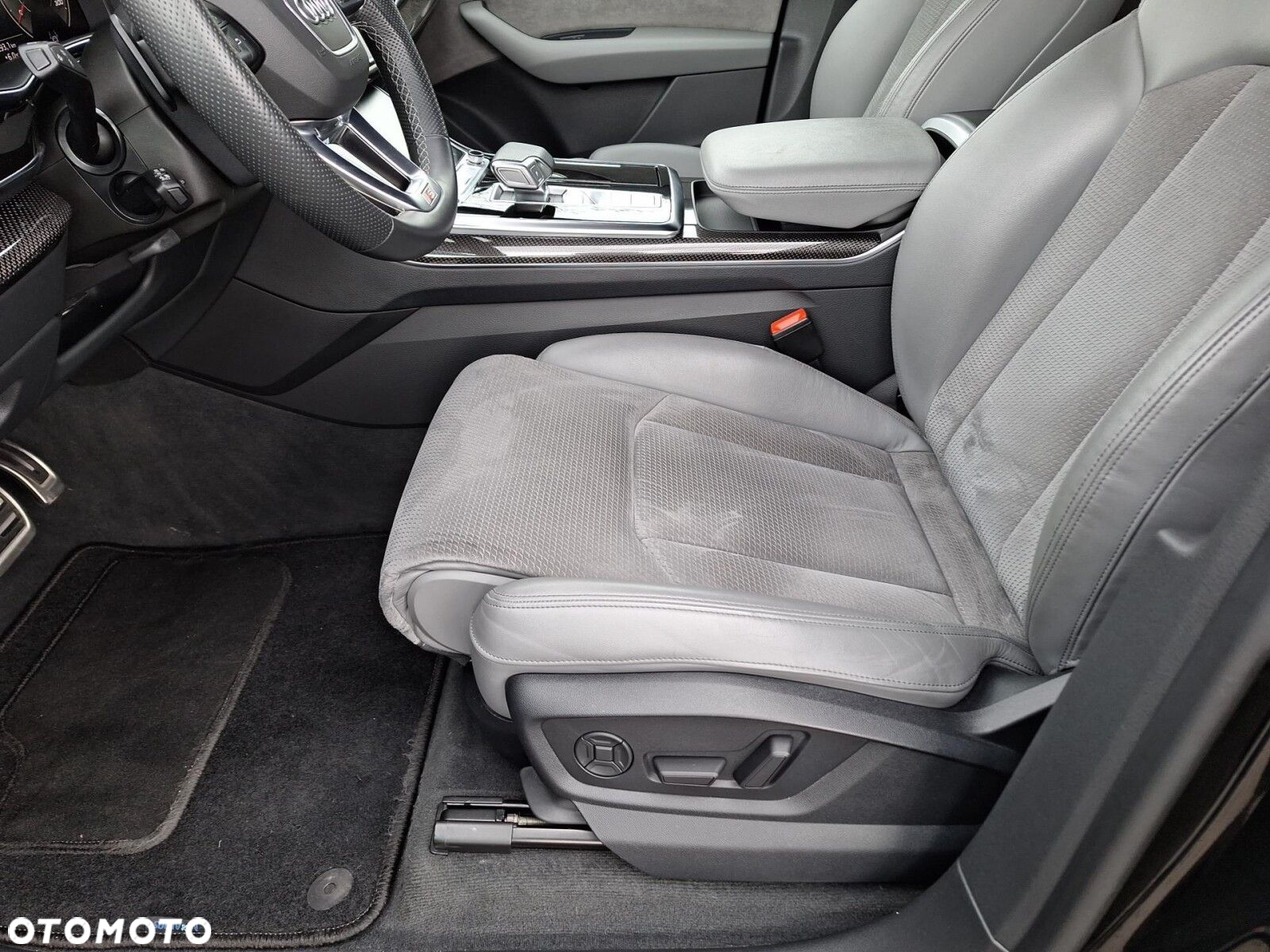 Audi SQ8 - 12