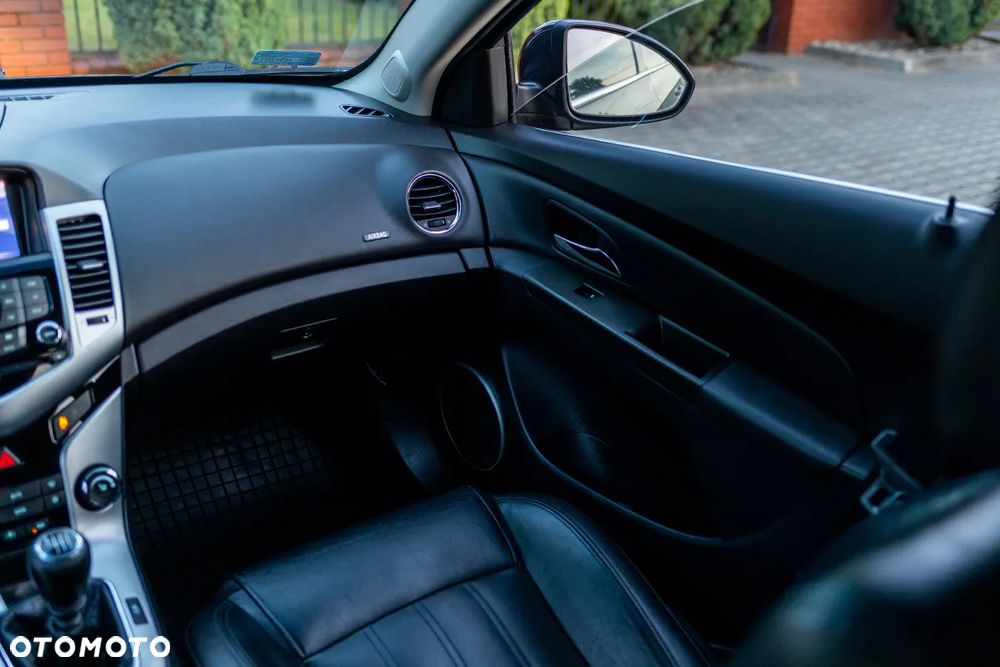 Chevrolet Cruze 2.0TD LTZ+ - 29