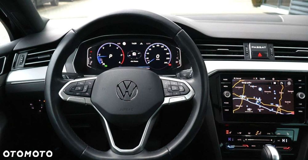 Volkswagen Passat Variant - 23