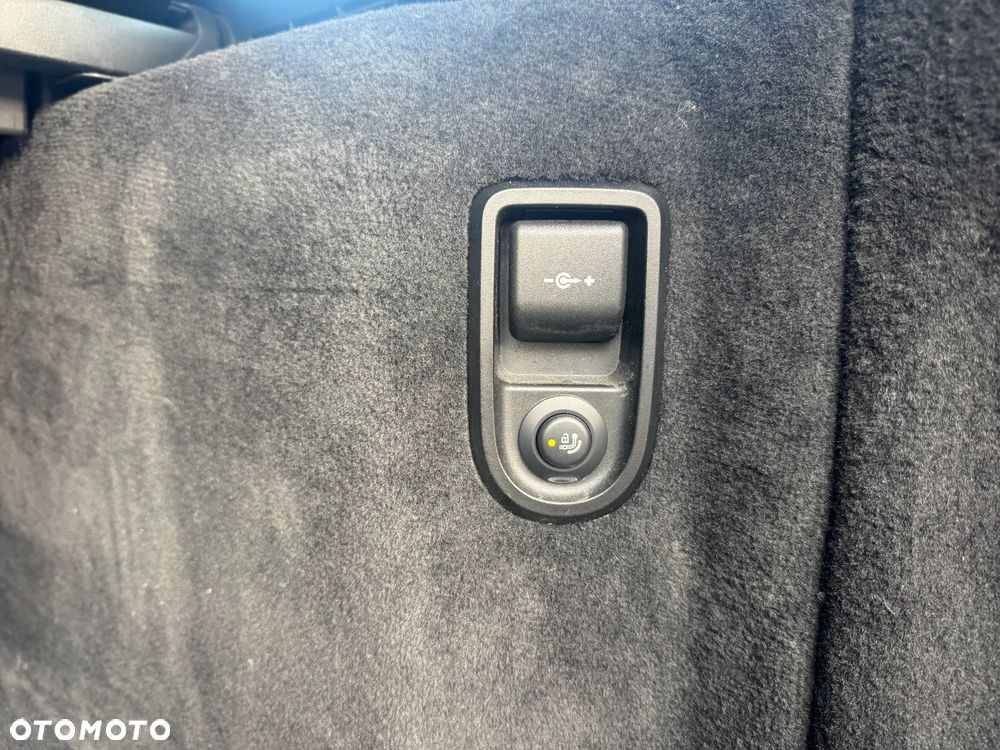 BMW Seria 5 530i - 16