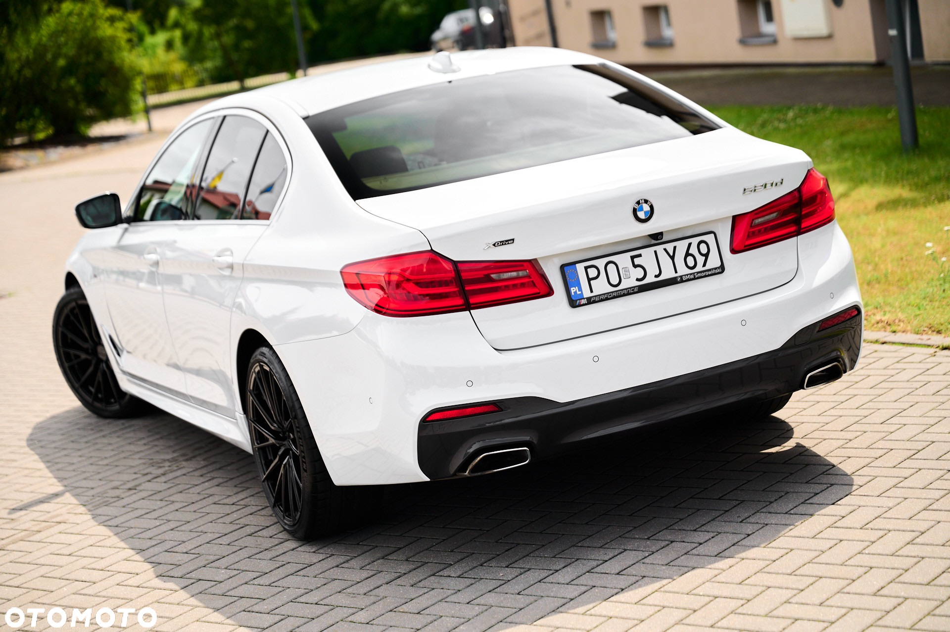 BMW Seria 5 520d xDrive M Sport sport - 2