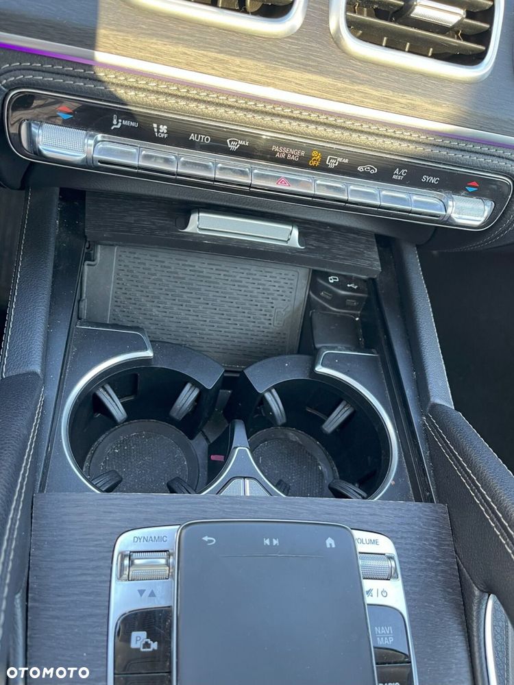 Mercedes-Benz GLE - 36