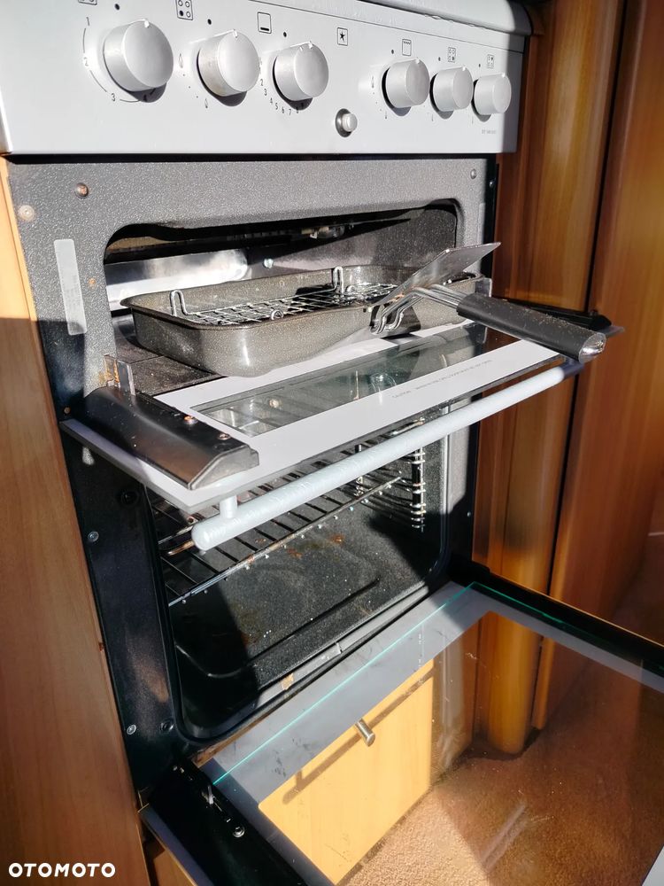 SWIFT Charisma 555 - 25