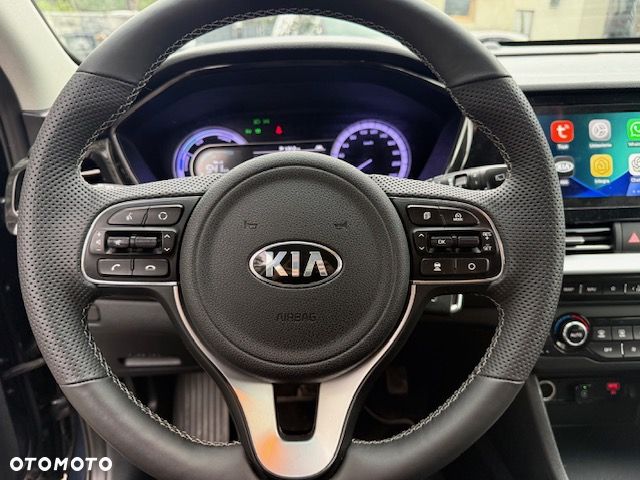 Kia Niro 1.6 GDI Hybrid L Business Line - 12