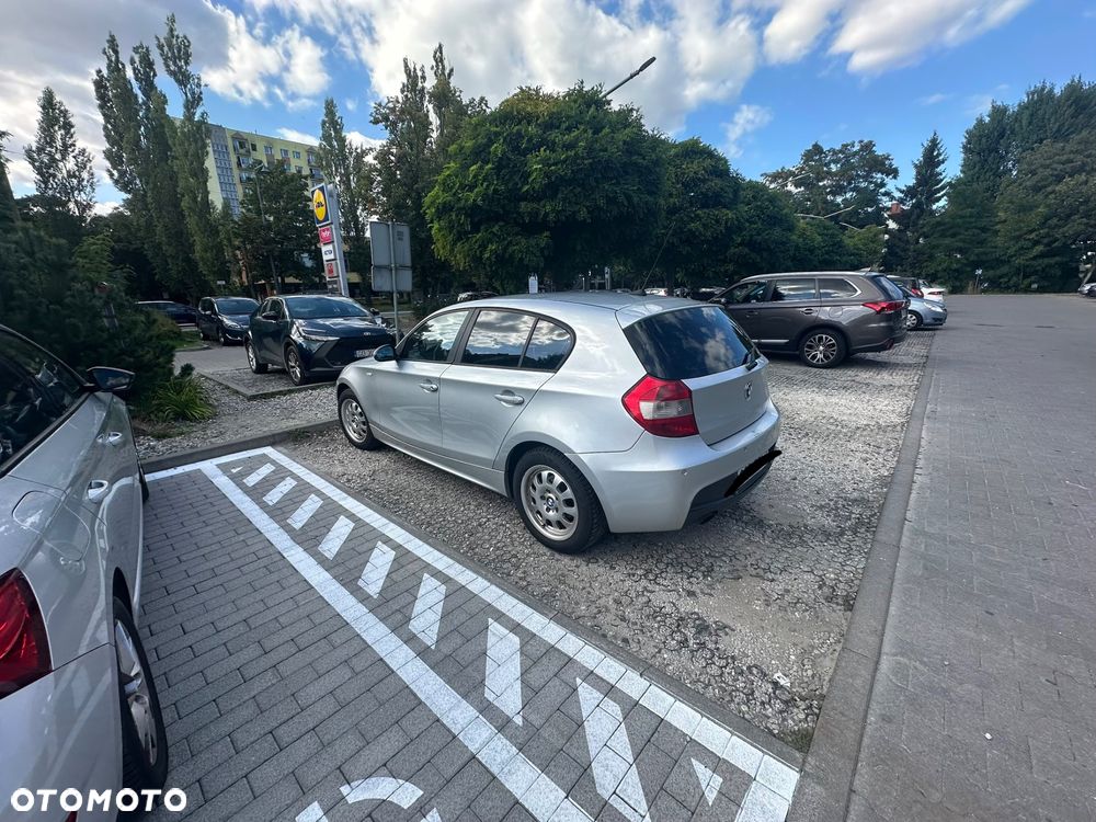 BMW Seria 1 118d - 21