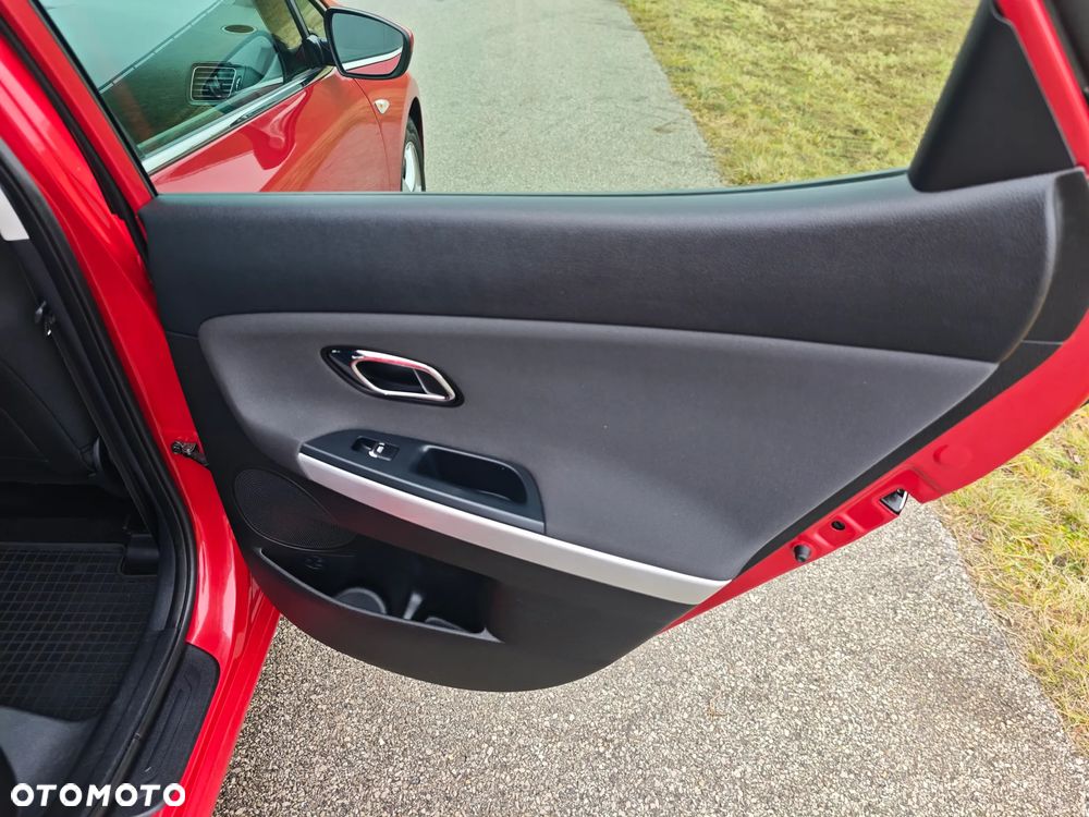 Kia Ceed 1.6 GDI L - 18