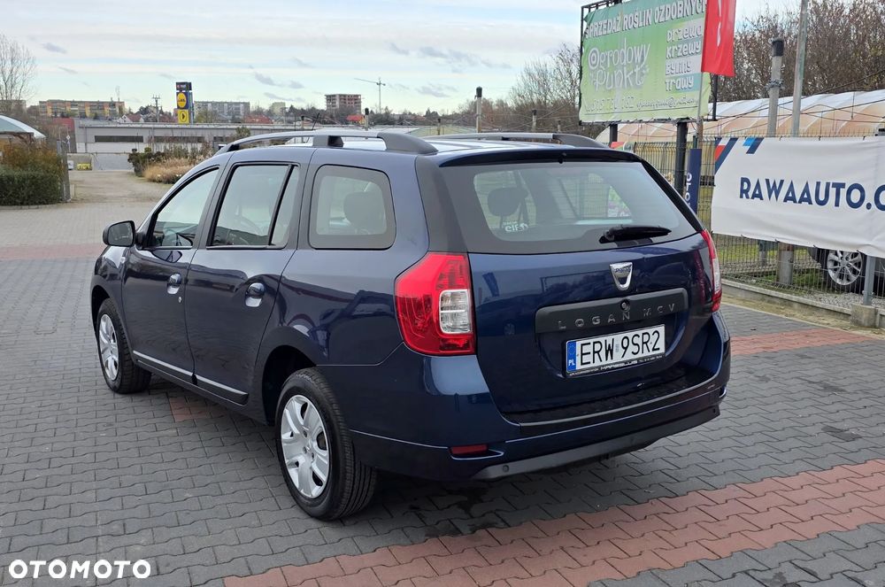 Dacia Logan TCe 90 S&S Laureate - 3