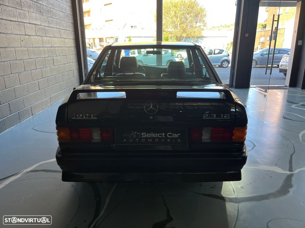 Mercedes-Benz 190 E 2.3 16V - 8