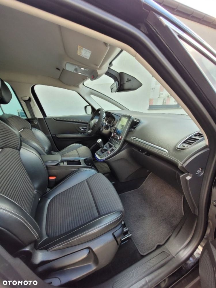 Renault Scenic - 19