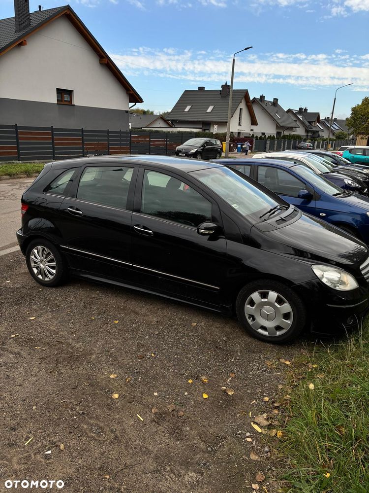 Mercedes-Benz B-Class 2006 photo 2