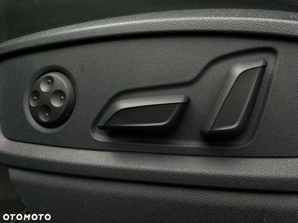 Audi Q5 Sportback - 21