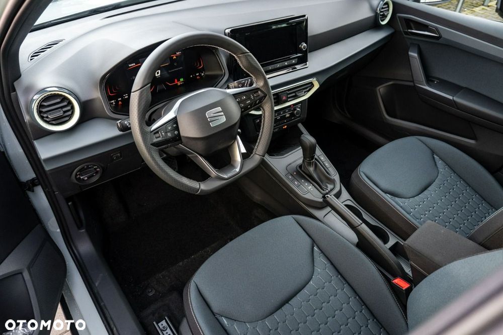Seat Arona - 12