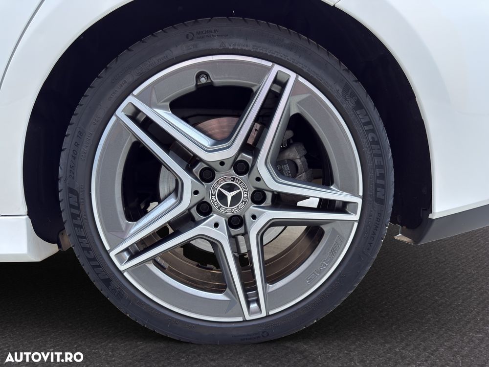 Mercedes-Benz CLA 200 - 23