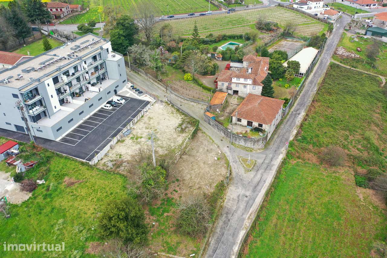 Terreno em Cristelo com 1054 m² – Excelente Localização - Grande imagem: 4/4