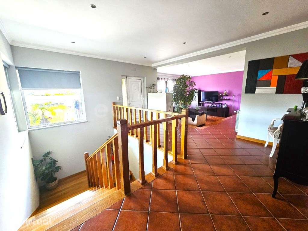 Moradia Isolada V4 na Freguesia de Vilar de Besteiros - Grande imagem: 3/36