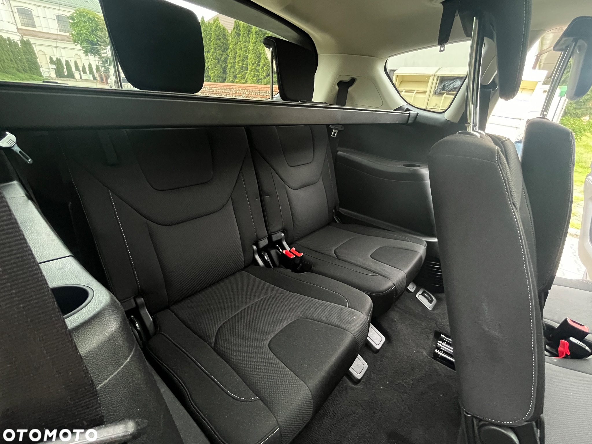 Ford S-Max 2.0 EcoBlue Titanium - 13