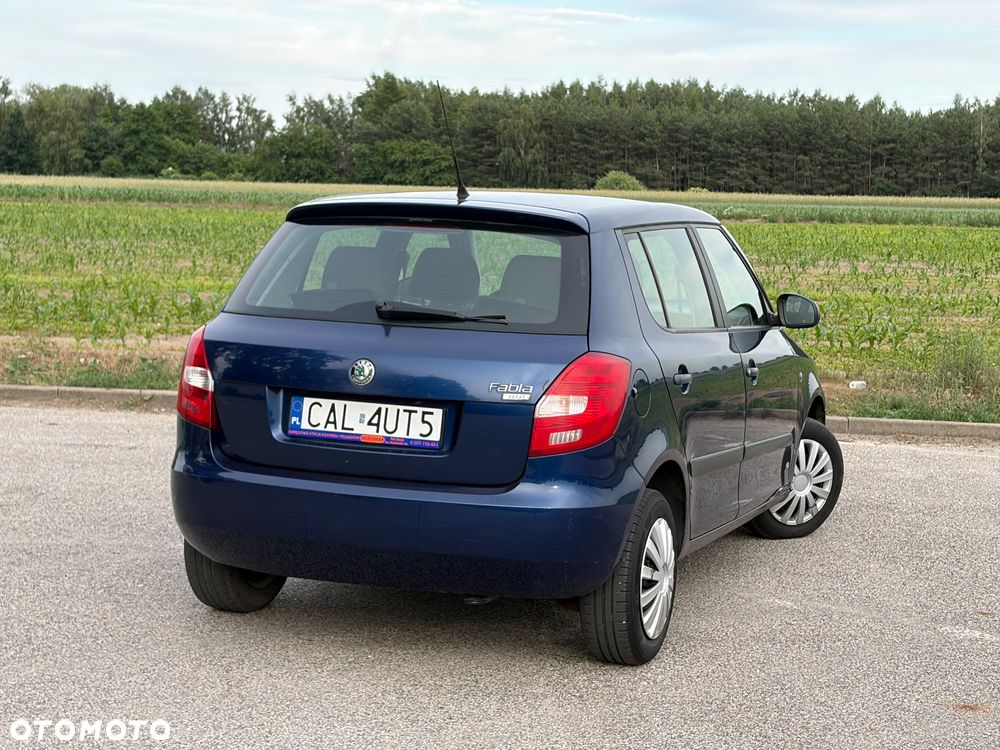 Skoda Fabia - 8