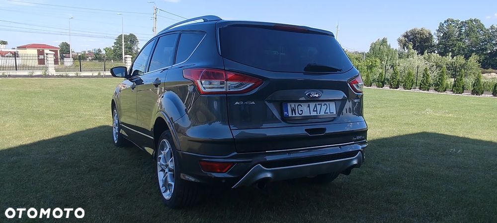 Ford Kuga - 1