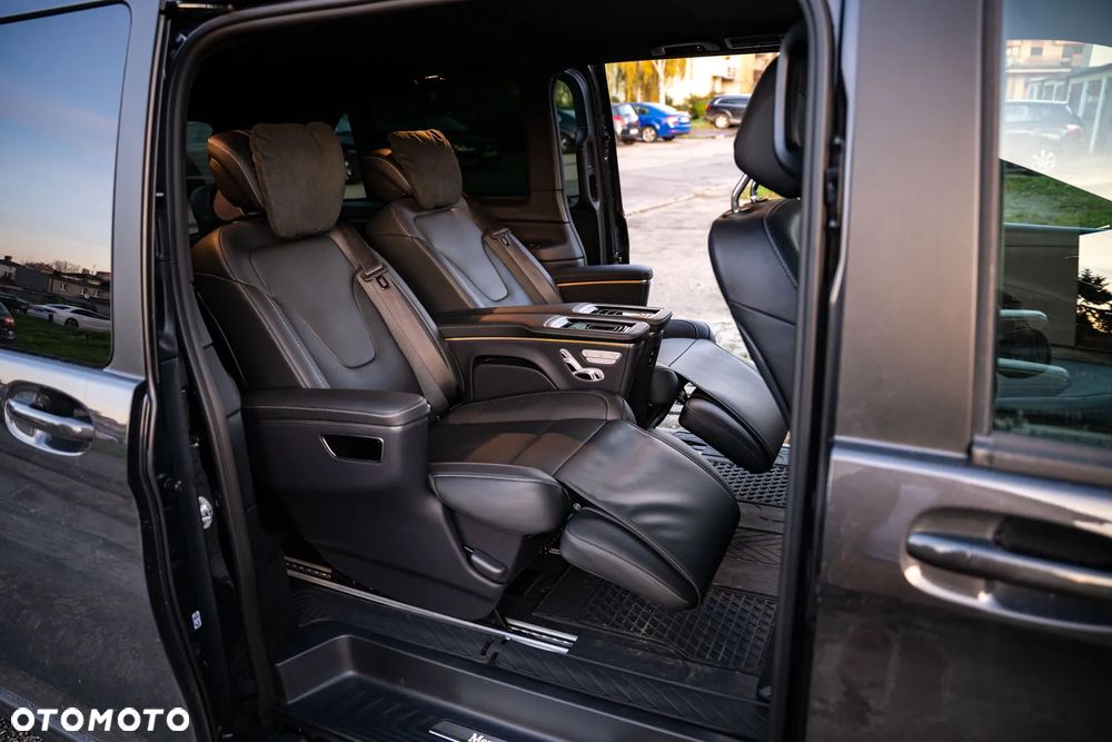 Mercedes-Benz Klasa V 300 d 4-Matic Exclusive 9G-Tronic (d³ugi) - 25