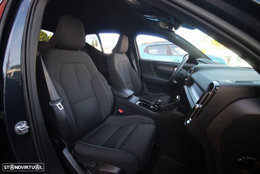 Volvo XC 40 Recharge Plus - 26