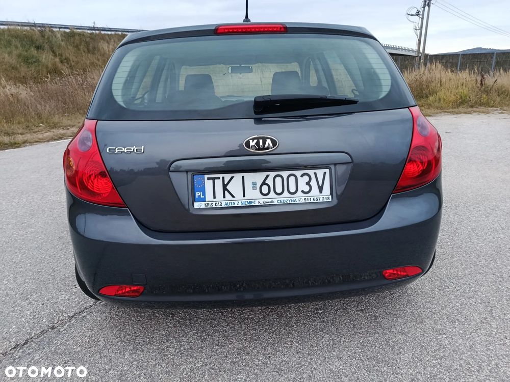 Kia Ceed 1.4 CVVT Attract - 14