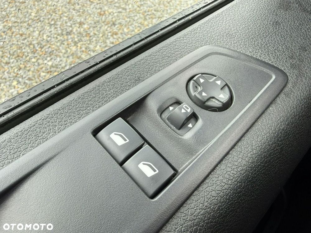 Opel Zafira 2.0 Diesel XL Business VIP - 23