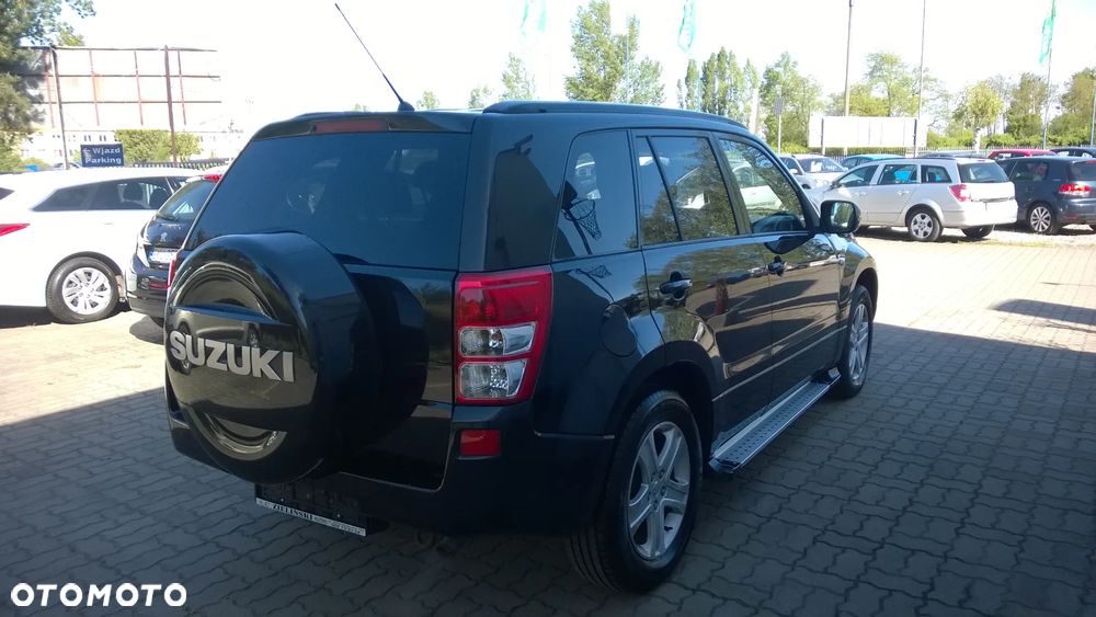 Suzuki Grand Vitara 2.0 Comfort - 5