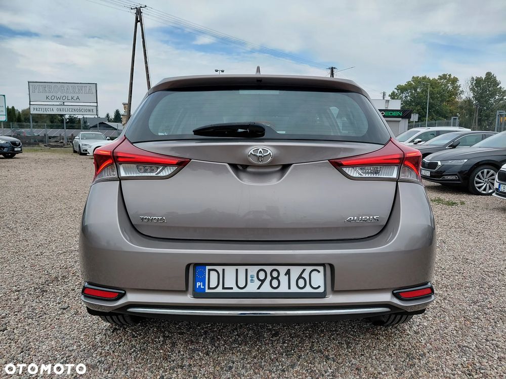 Toyota Auris 1.6 Comfort - 22