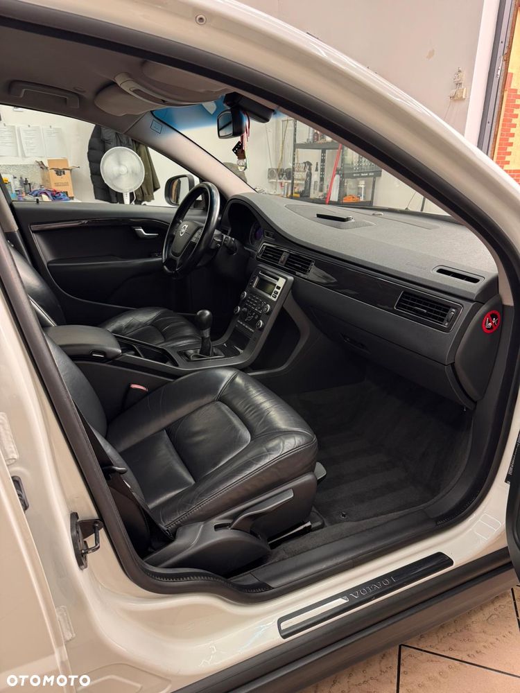 Volvo V70 - 11
