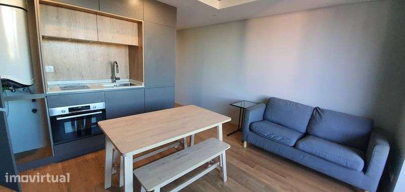 Apartamento T0+1 no Centro de Aveiro - Grande imagem: 2/7