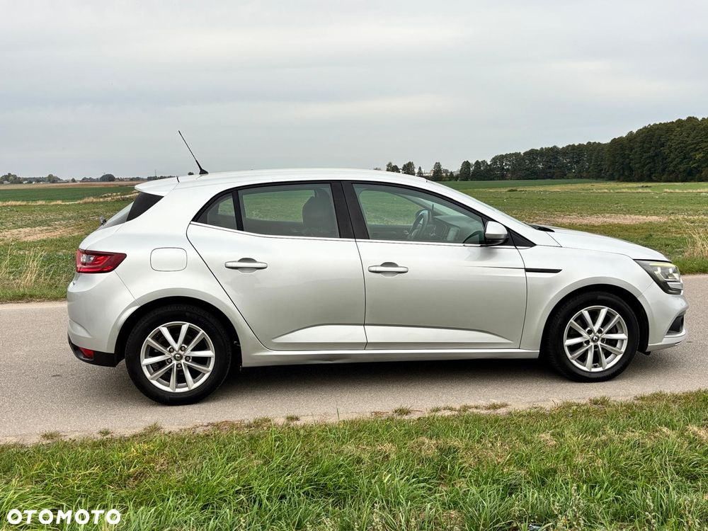 Renault Megane - 5
