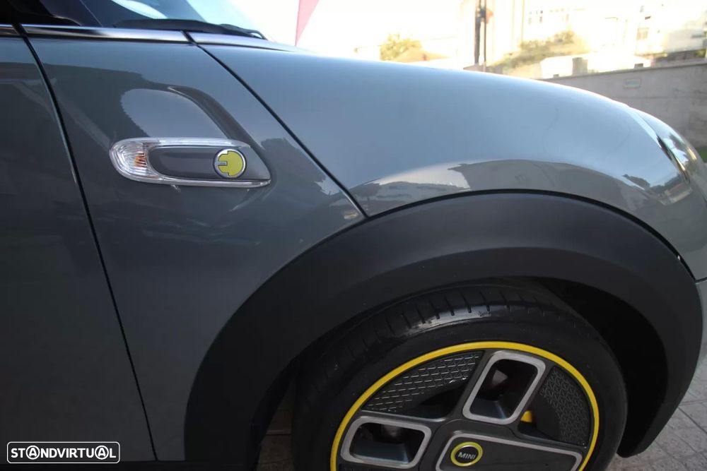 MINI 3 Portas - 26