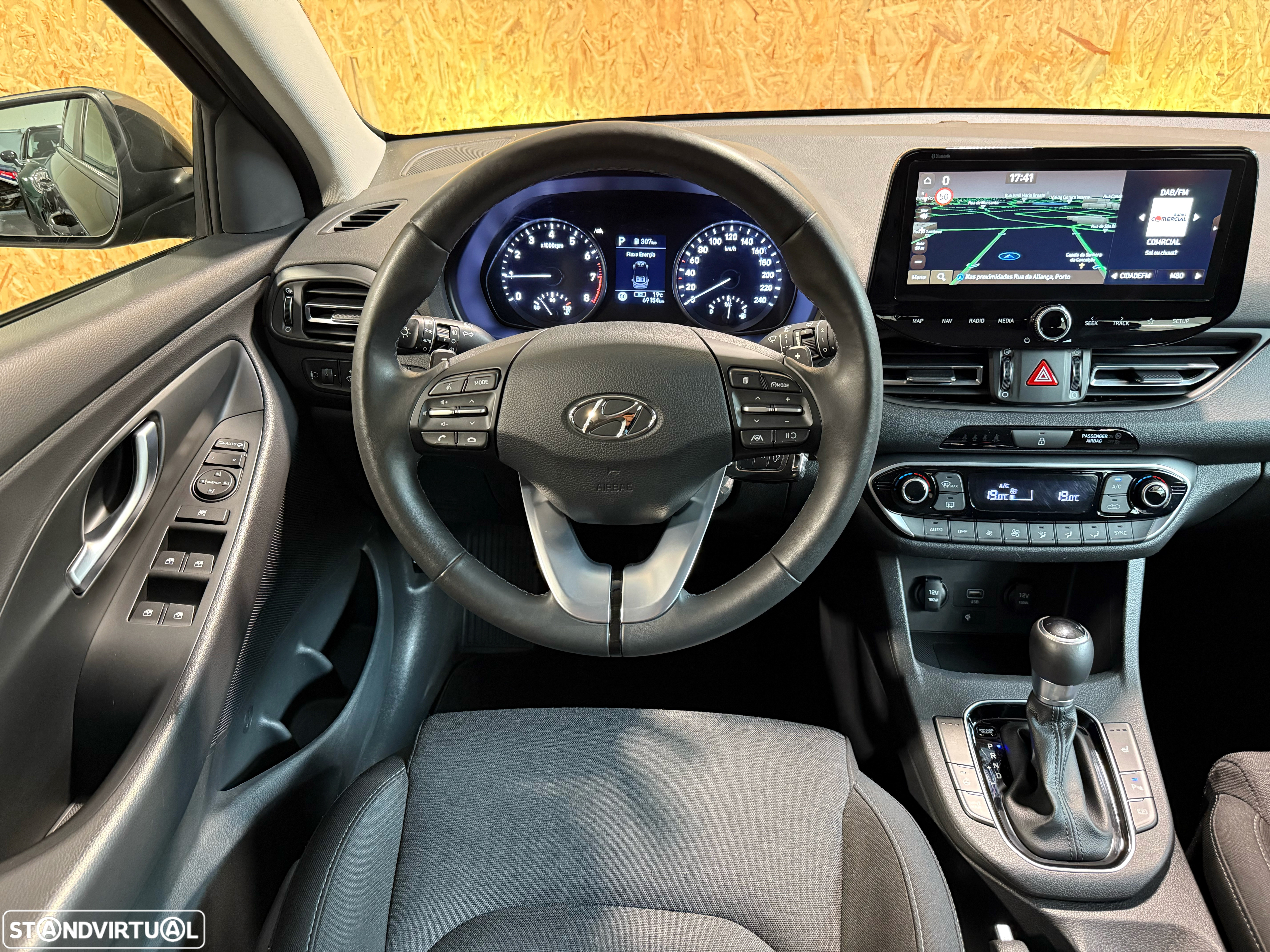 Hyundai i30 SW 1.0 T-GDI 48V-Hybrid DCT Connect & Go - 9