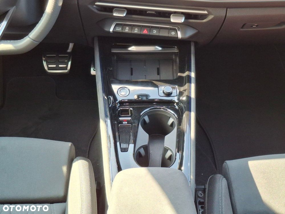 Audi Q3 Sportback - 27