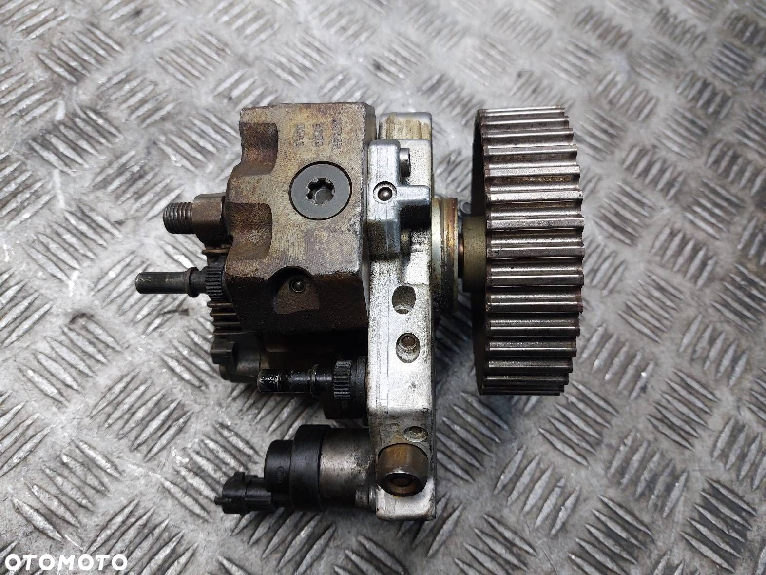 POMPA WTRYSKOWA VOLVO S40 V40 I 1.9 DI 8200108225 - 3