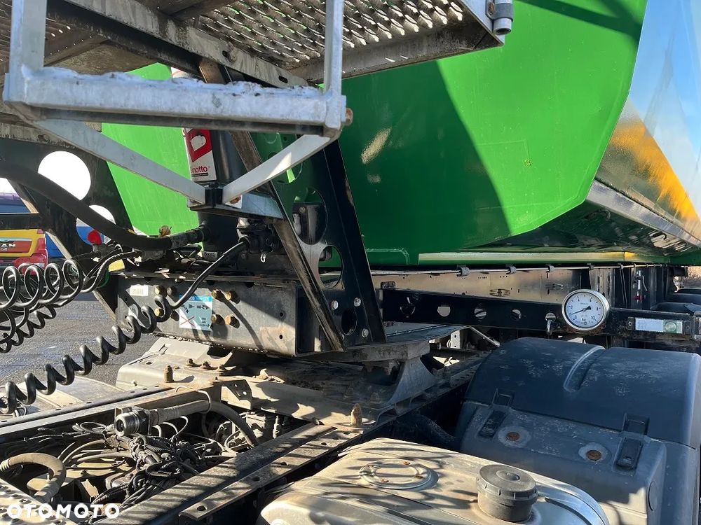 Langendorf SK stalowa 28m3 Hardox rynna 2018 naczepa wywrotka stal z NIEMIEC - 23