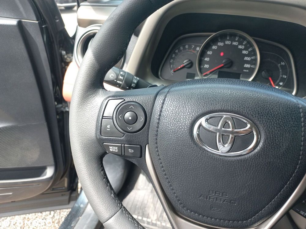 Toyota RAV4 2.0 Premium 4x4 MS - 21