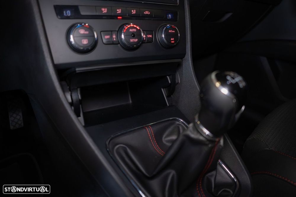 SEAT Leon 2.0 TDI FR S/S - 25