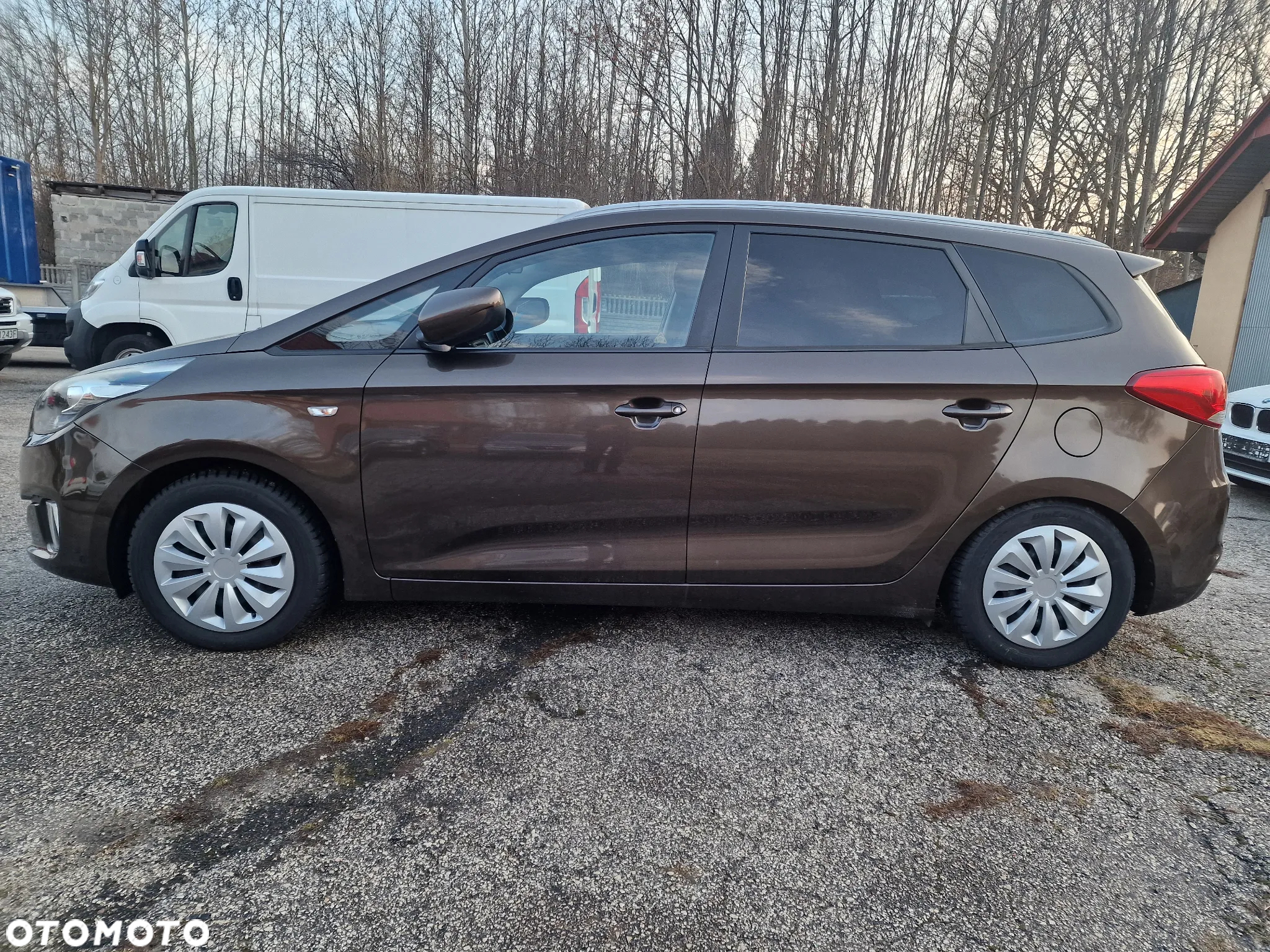Kia Carens 1.7 CRDi Spirit - 4