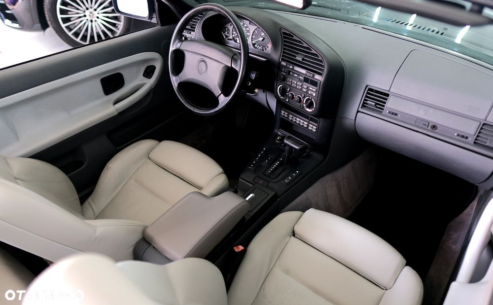 BMW Seria 3 - 20