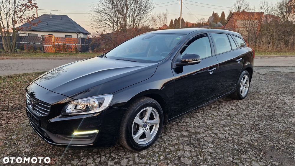 Volvo V60 DRIVe Summum - 1
