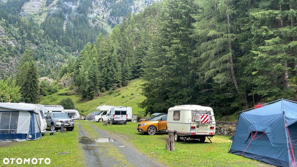 Hymer-Eriba Pan Familia - 11