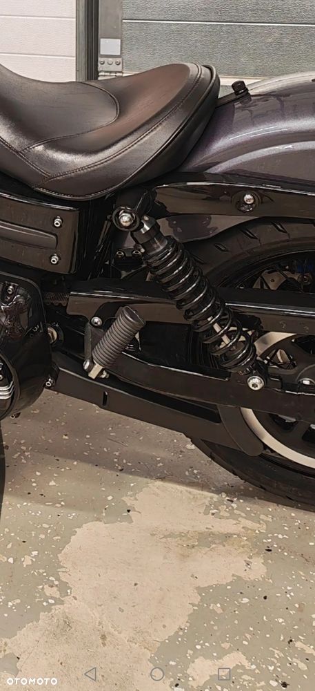 Harley-Davidson Dyna Super Glide - 13