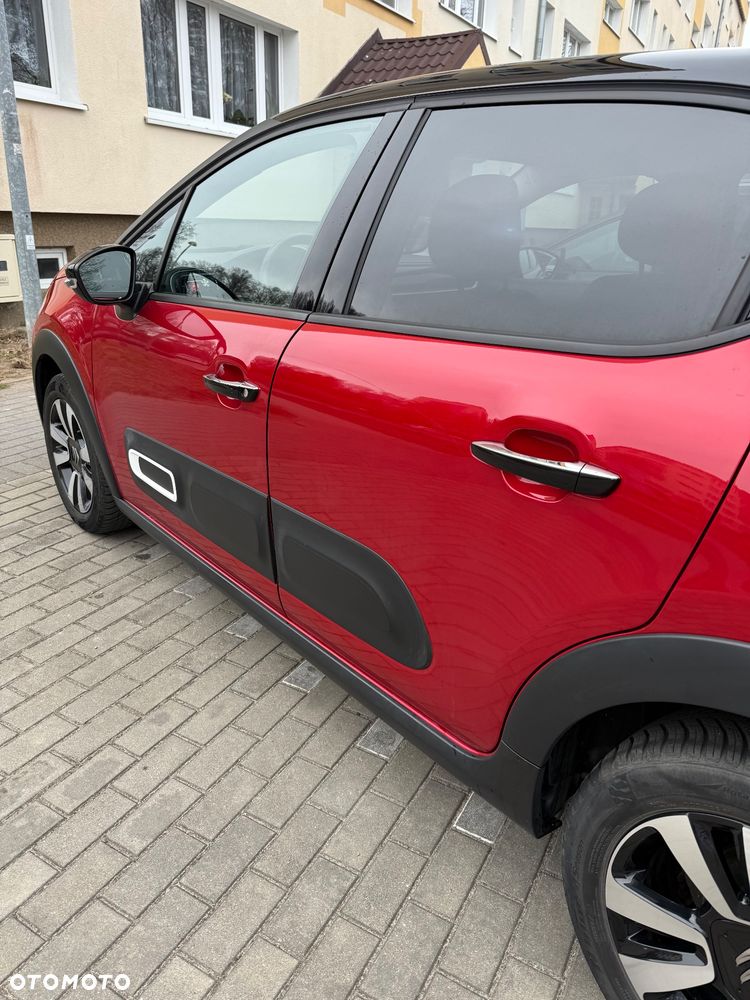 Citroën C3 1.2 PureTech Shine - 2