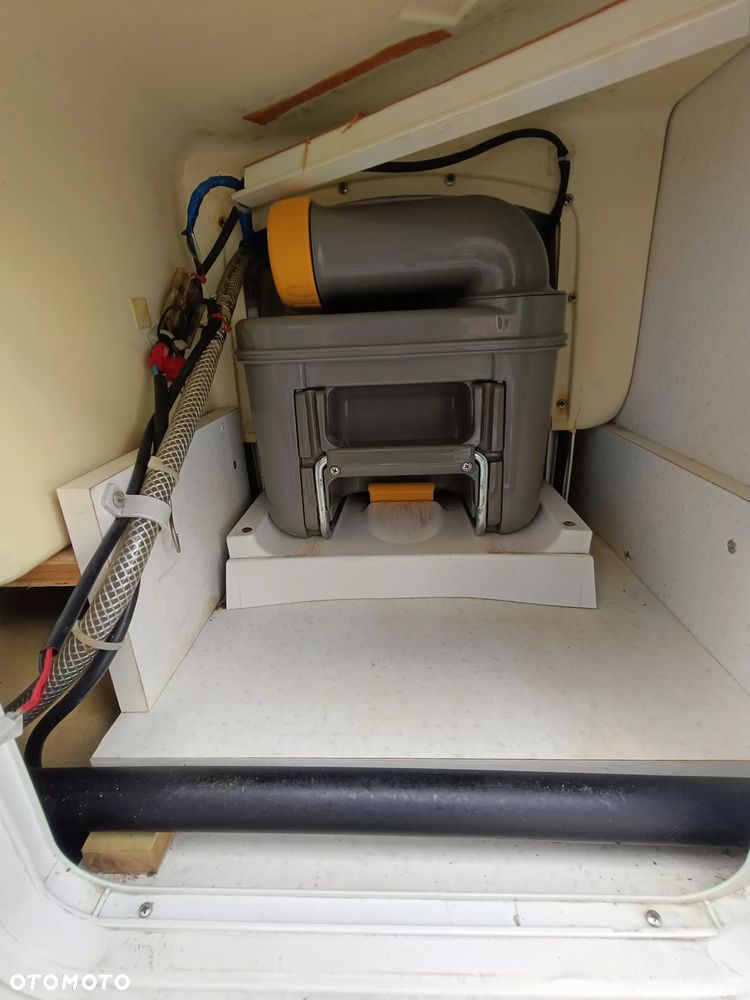 Hymer-Eriba Kamper Integra 2.8 Turbo Diesel Sprowadzony - 13