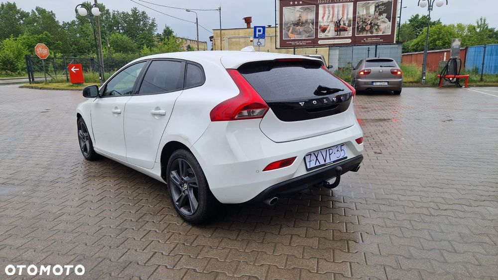 Volvo V40 D4 Summum - 5
