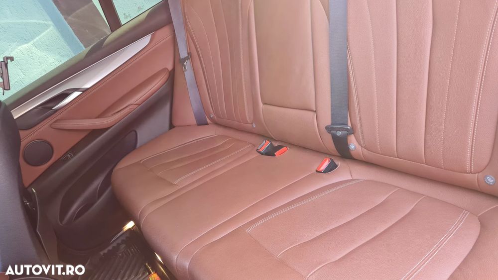 BMW X5 xDrive25d - 11