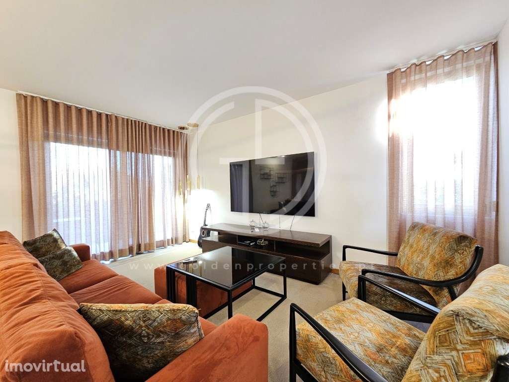 Moradia T5 Individual semi-nova em Alcantarilha, Silves - Grande imagem: 3/48