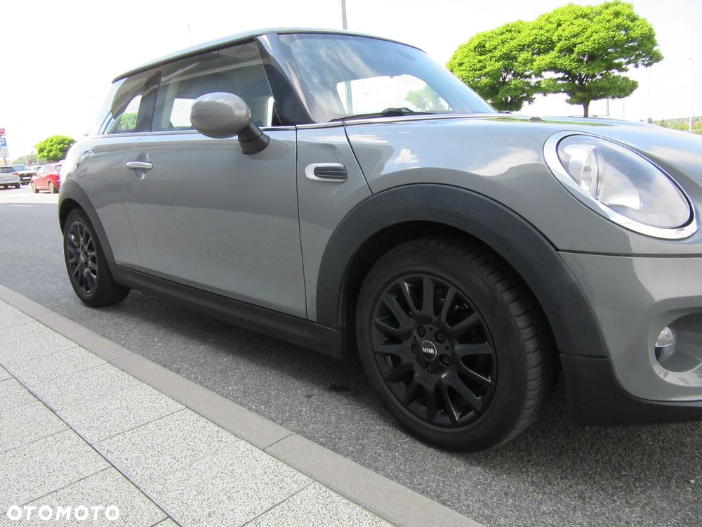 MINI ONE Metropolitan - 5